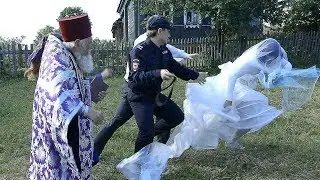 Semen Frolov - Tili Tili Dough Bride and Groom 