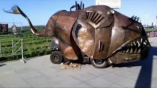 Mad Max truck и другие. Техника мотоклуба "Ночные волки" на территории аэропорта Симферополя