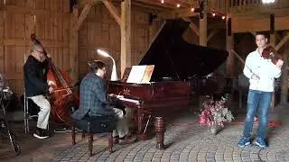 Jeffrey Hollander Performs With Violinist Jamie Hollander (2)