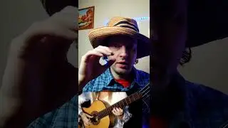 на каком уровне играет на гитаре Марина Миракова 