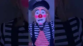 El chistoso 😝 #humor #spotify #payasos #comedia #paginaoficial #clown #chidos #oso