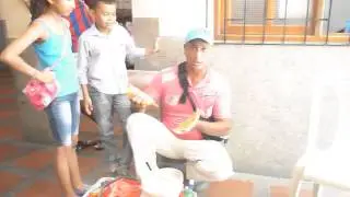 EL VENDEDOR DE OBLEAAAAASS DE GAIRA COLOMBIA PARA TODO EL MUNDO ENTERO