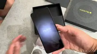 È arrivato ZTE NUBIA FLIP