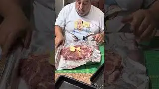 Hoje a receita foi uma cabeça de lombo suína, amiguinho. #receita #culinaria #carne #almoço