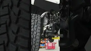 200 Series Toyota Landcrusier @jmacxoffroadsolutions6654 GVM Upgrade