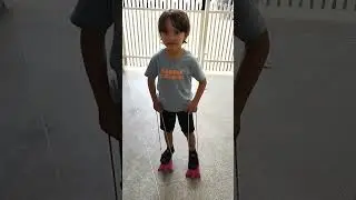 Miguel en zancos