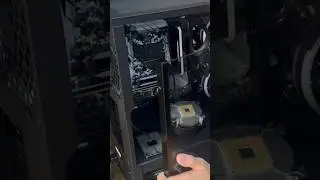 LOOK HOW HE BROUGHT THE PC 💩 