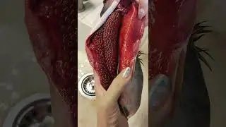 Рыба с сюрпризом!! #горбуша #рыба #краснаяикра