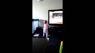 Baby Girl Booty Dancing to Beyonce Single Ladies