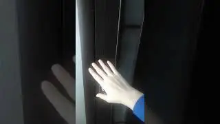 Как открыть дверь на себя ))