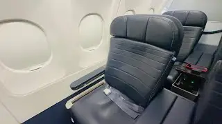United Airlines First Class STL-EWR A320 Trip Report