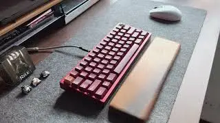 Crispy sound while testing out Linworks Burgundy keycaps on Ciel60
