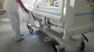 Taller de mobiliario clínico para Celadores