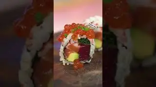 Mixed Seafood Sushi Roll 