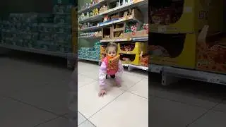 Хочу играться я котик🤣 