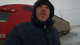 Overboard / Summer Oil in Winter / Stuck Between Trailer and Frame... / Warming Up a Fredliner
