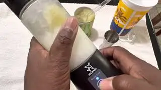 Unboxing & Testing My Portable Blender - Black Portable Blender,JourneyBooker