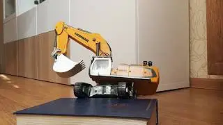 SIKU CONTROL 1:32  Libherr R980 excavator / bagger