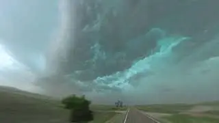 That sky was spinning and glowing! 😬🌪️ Wild Shelf Cloud in Nebraska!