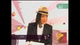 Телеведущая Азия