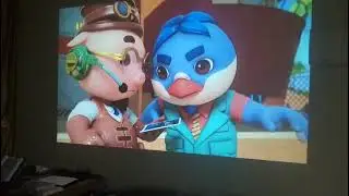 Vivicine K8 Android 9.0 1080p projector