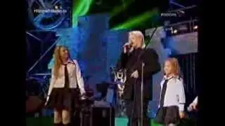 Трава у дома - Земляне и группа 