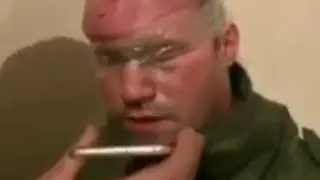 Пленный российский солдат звонит родителям