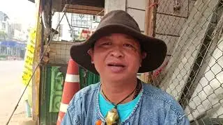 Devoted street artist, Chiang Mai, Thailand