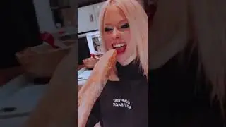 Une baguette! 🥖 