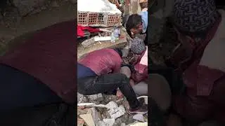 Türkiye depremde kişi taş altından çıkarıldı