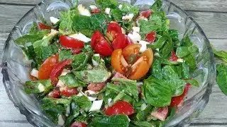 Awesome salad WITHOUT MAYONESIS. Light and hearty Salad with Spinach and Egg
