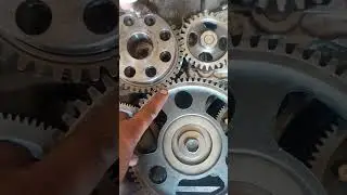 isuzu 4HF1 timing  gear look
