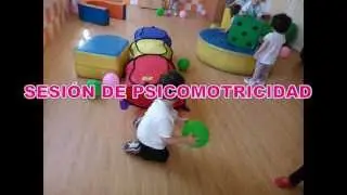 Sesión de psicomotricidad para niños de 2 años. Centro Infantil 
