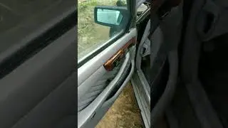 Бронированный Мерс. 30 лет в одних руках. Mercedes w126 5.6. Танк на колесах.