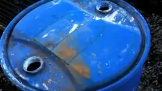 How to Make a Chicken Coop out a plastic barrel- Gypsy Hen Caravan