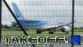 Dreamliner Takeoff! (Thomson)