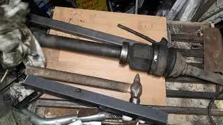 Замена подвесного подшипника  Volvo S40