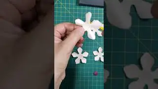 [PASSO-A-PASSO] como modelar Flor de papel 5 pétalas (de forma rápida) 