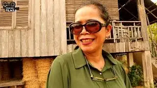 Neak Kru Him Savy visiting her old vacant home in Prey Veng-  Ep8