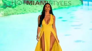 How small was that bikini ! BTS of FLL Fashion-week HMS