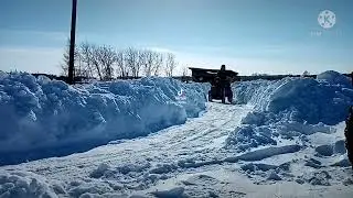 Помогатор