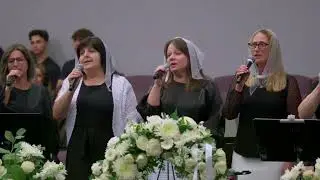 Full Gospel Church - Group - На земле наша жизнь так временна...