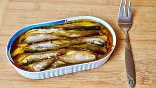 When I find a jar of sprats at home, I make this snack. They are so delicious that I cook them often