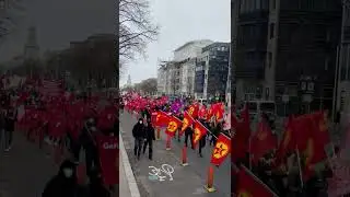 Binler Rosa Luxemburg ve Karl Liebknecht’i andı