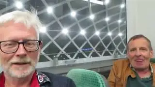 Трое в  Гааге без нищеты и собаки