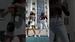 Милана Некрасова танцует на улице 🌾😚
