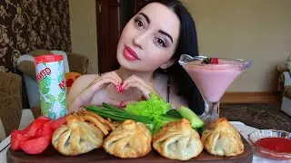 Ноги как у тюленя, а мне нравится! / Жареные Грузинские хинкали 🇬🇪 / Мукбанк Айка Эмилли 💗