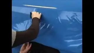 Folierung in Blau glänzend - Anbringung von Folien am Fahrzeug - Anwendervideo