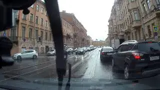 Клоун на Куге. Зачем он это делал?