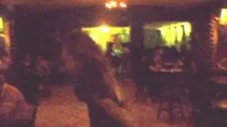 Fran dançando Fred Mercury [2]